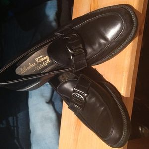 Black Ferragamo Loafers Excellent Condition size 6 to 7?